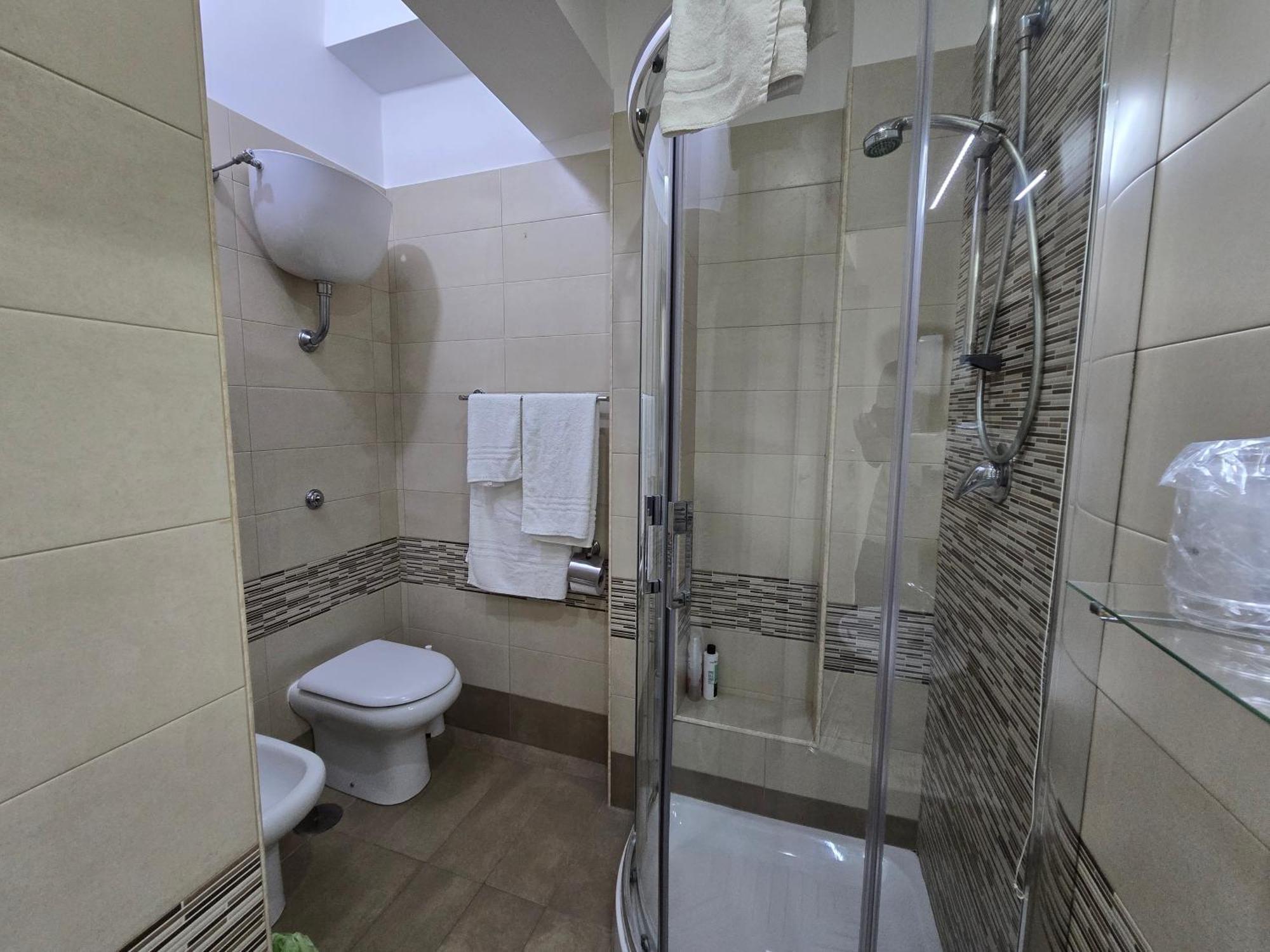 Nazionale Dream Hotel Naples Luaran gambar