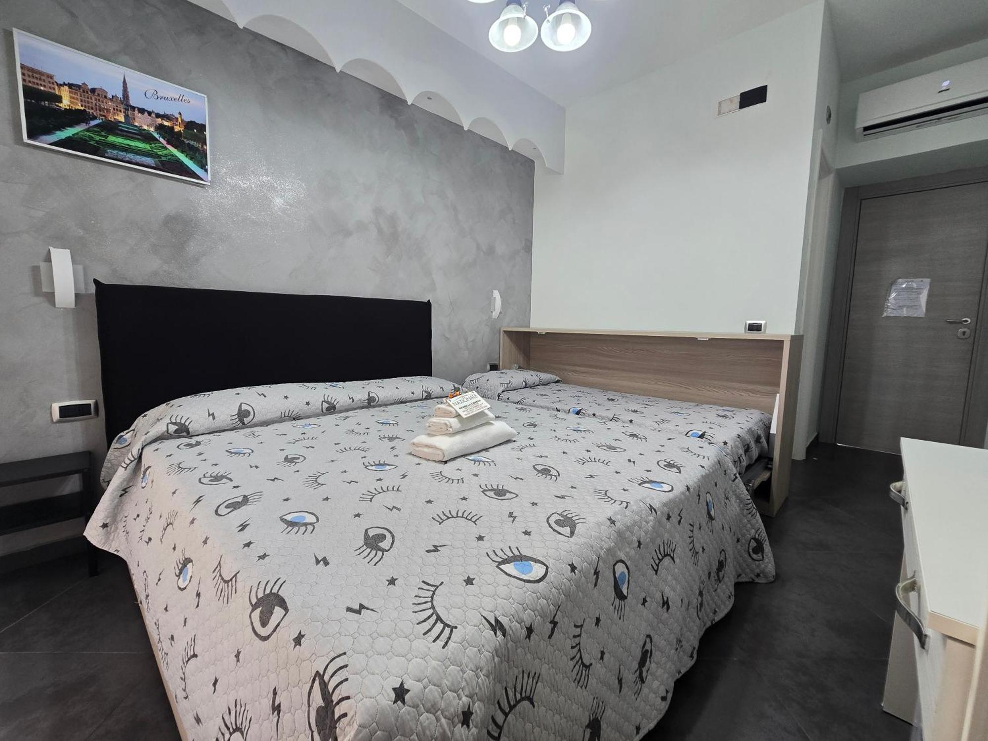 Nazionale Dream Hotel Naples Luaran gambar