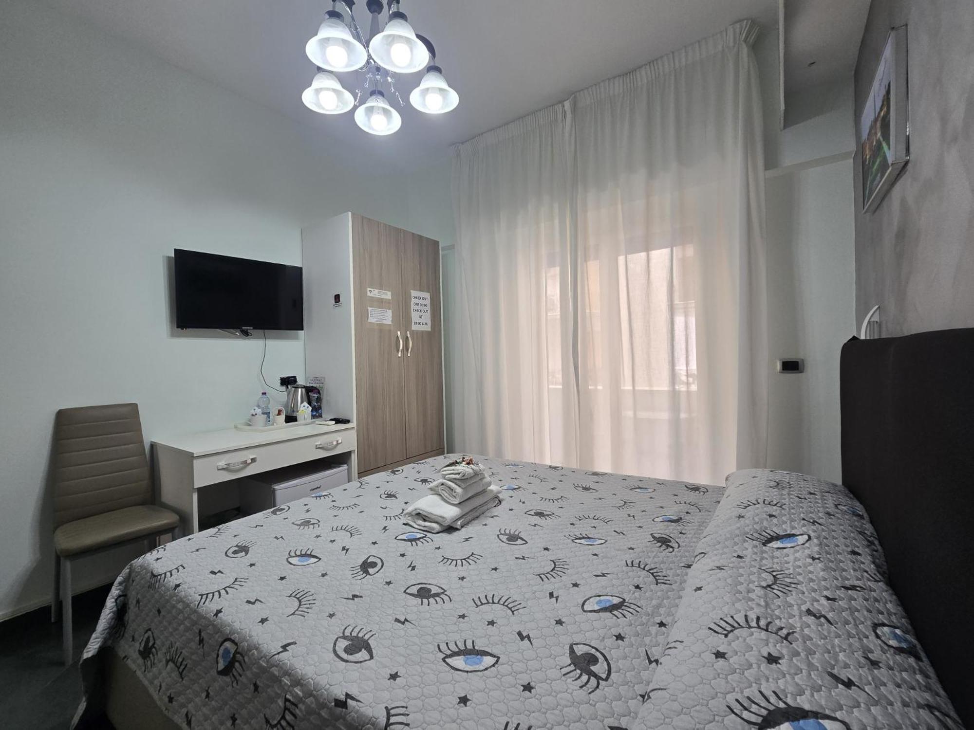 Nazionale Dream Hotel Naples Luaran gambar